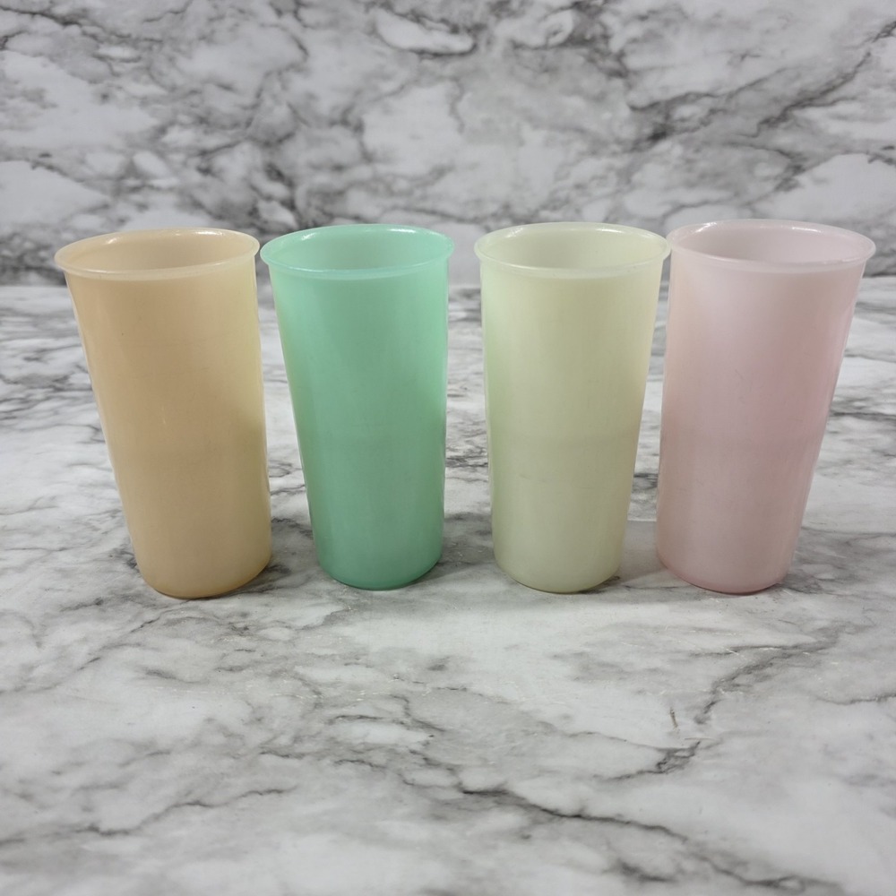 Vintage Set of 4 Retro 70s Tupperware 117 Pastel Tumblers 6oz Juice Cups
